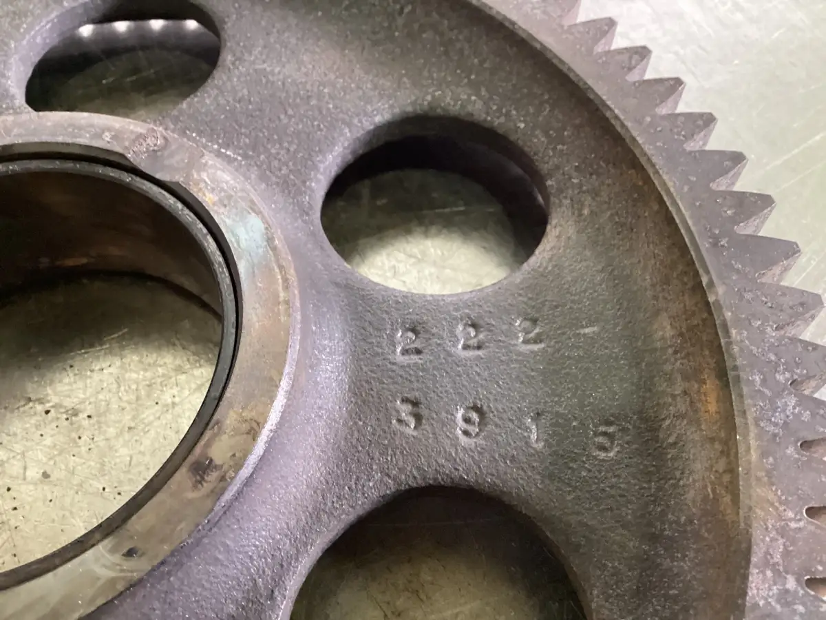 ENGRENJE INTERMEDIO CATERPILLAR 1851497 USADO - Imagen 2