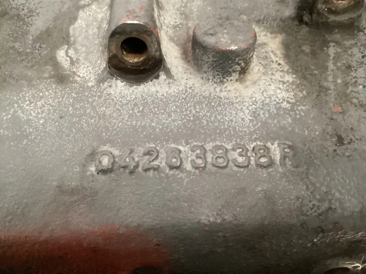 DEUTZ 04263838R UTILISÉ - Image 2