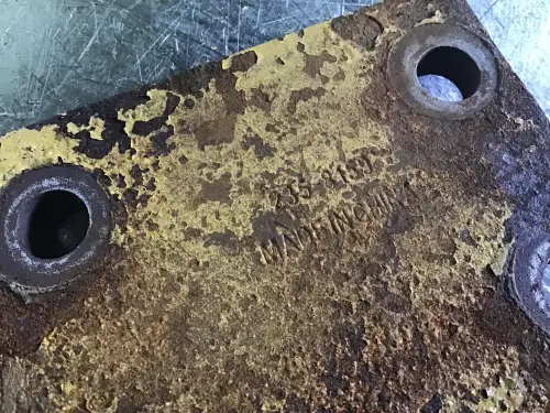 CATERPILLAR MOTOR MOUNT 2358159 USED - Thumb image 2