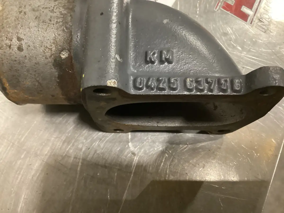 DEUTZ 0425 63758 PIEZAS USADAS - Imagen 2