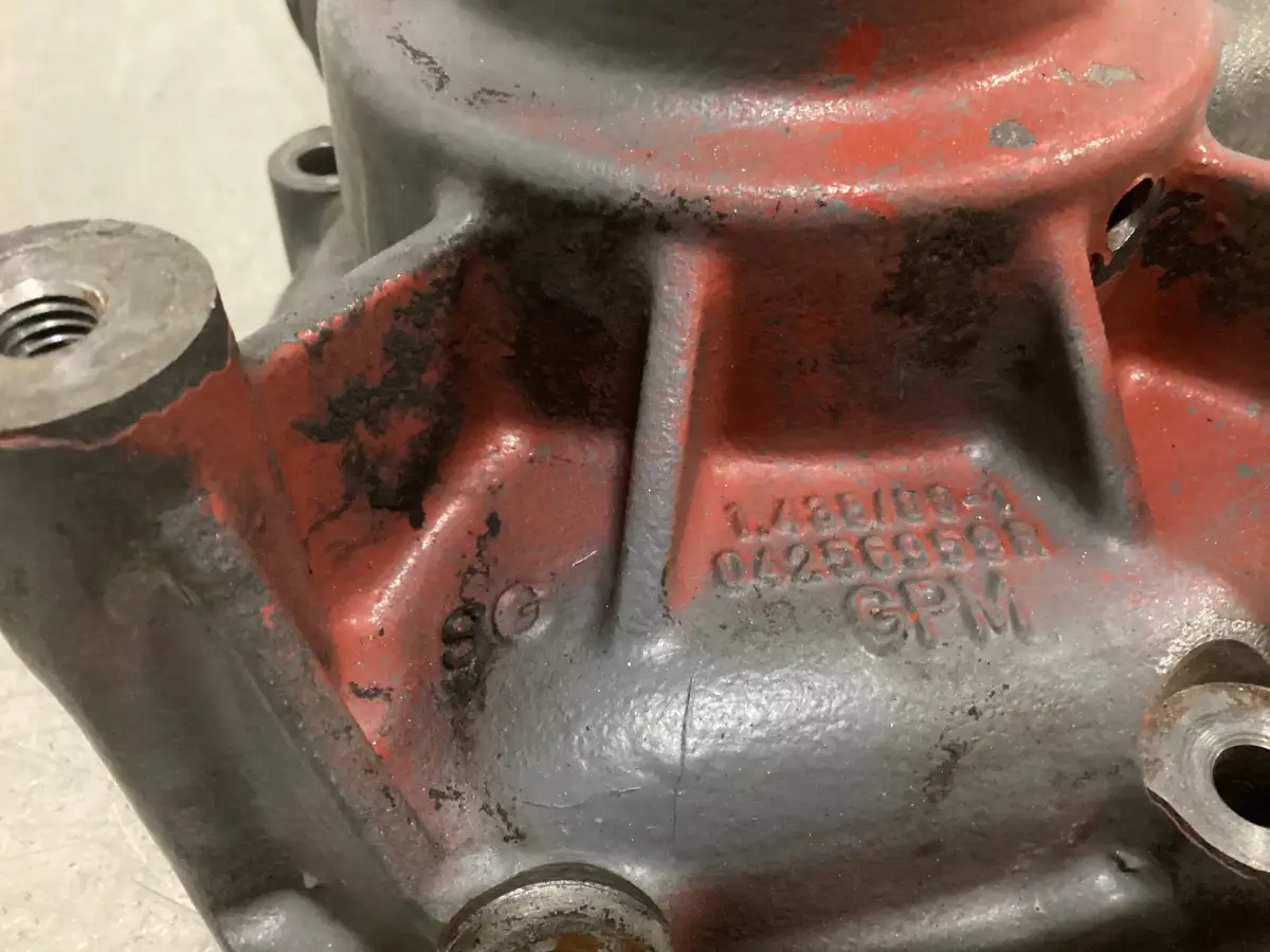 DEUTZ 04256959 USADO - Imagen 2