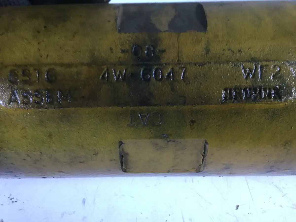 CATERPILLAR OIL COOLER 4W6047 USED - Picture 2