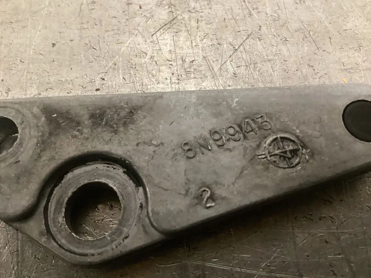 CATERPILLAR OILER SPACER 8N9943 USED - Picture 2
