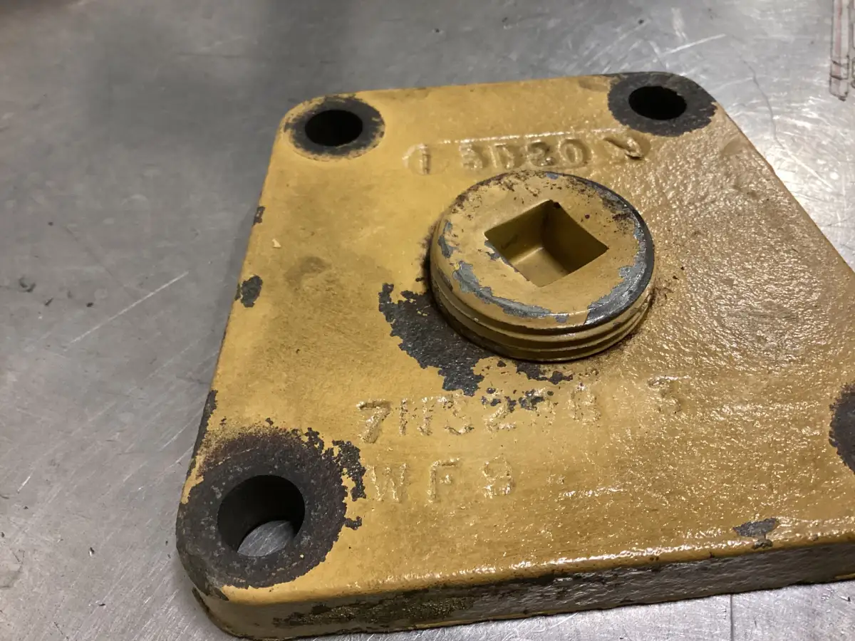 ЗАЩИТА ДВИГАТЕЛЯ CATERPILLAR 7N3298 Б/У - Фото 2