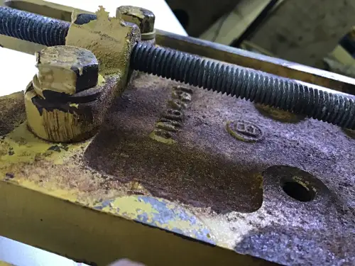 CATERPILLAR VENTILATOR SUPPORT 6N6491 USED - Thumb image 2