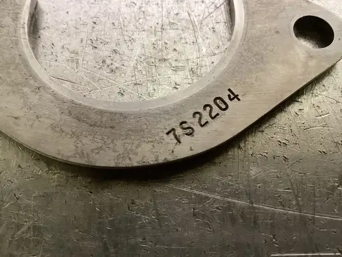 PLAQUE AXIALE CATERPILLAR 7S2204 USAGÉE - Miniature 2