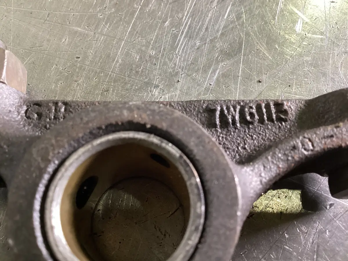 CATERPILLAR INLET ROCKER ARM 6I1650 USED - Picture 2