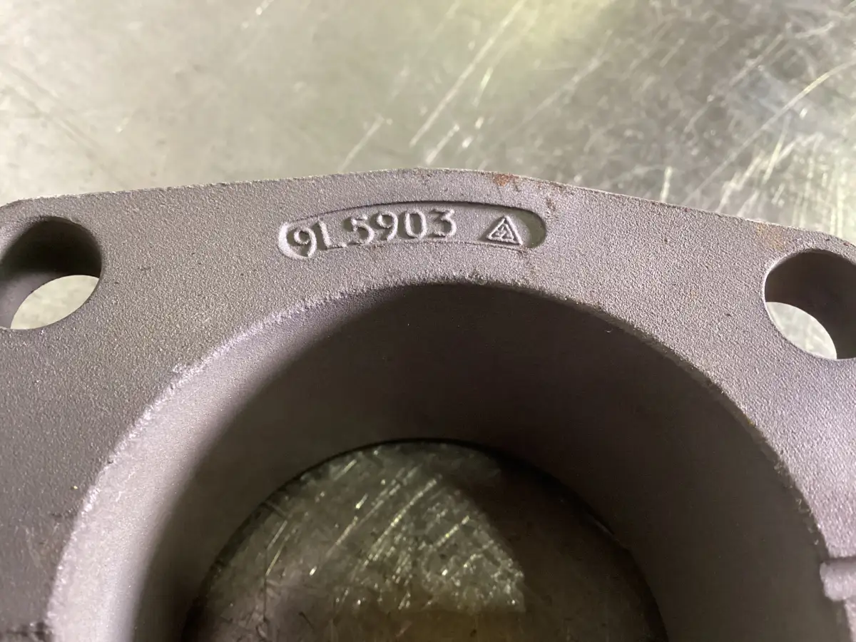 CATERPILLAR FLANGE 9L5903 USED - Picture 2