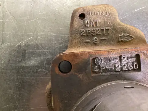 CATERPILLAR PTO GEHÄUSE 4P2230 GEBRAUCHT – Vorschaubild 2
