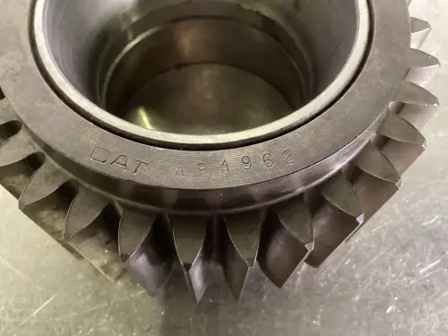 CATERPILLAR INTERMEDIATE GEAR 4P1962 USED - Thumb image 2