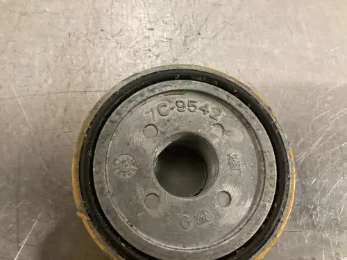 CATERPILLAR OIL FILTER HOUSING COVER 7C9542 USED - Thumb image 2