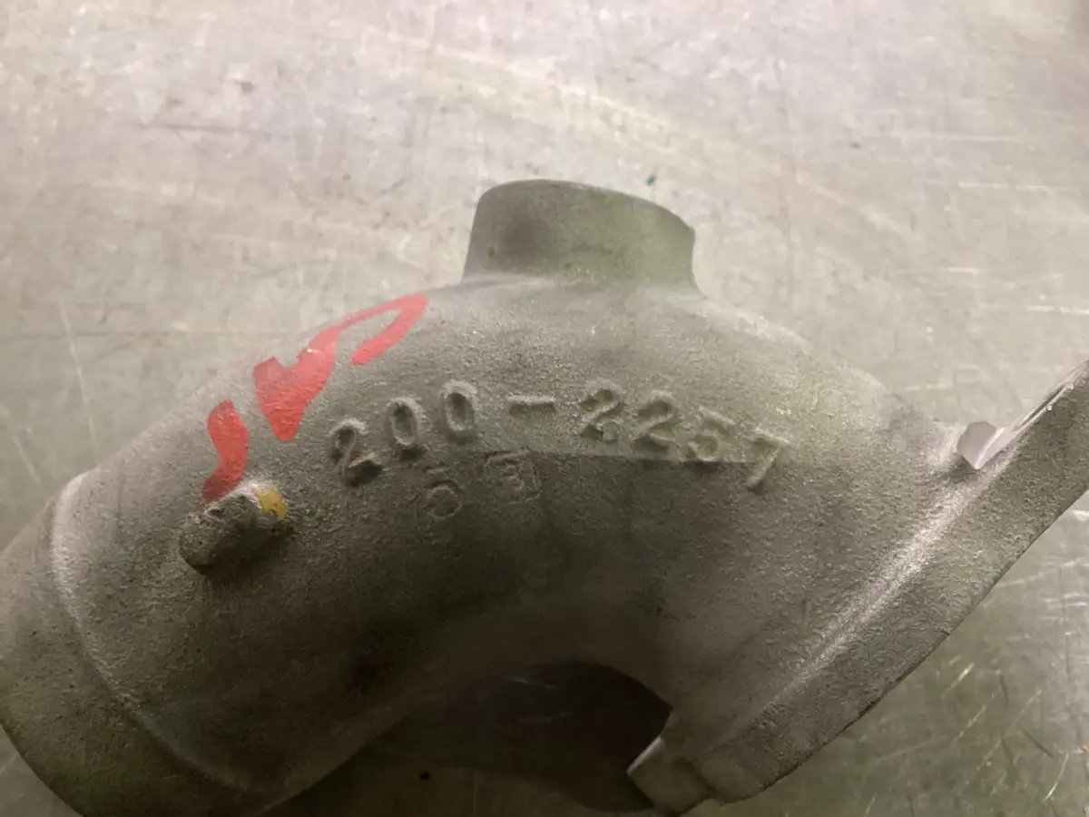 TUYAU D'EAU CATERPILLAR 2002257 UTILISÉ - Image 2