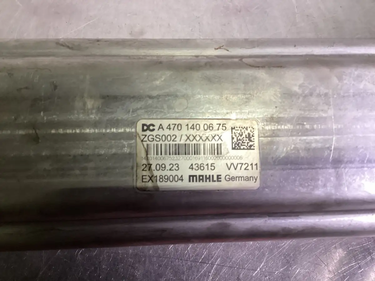 MERCEDES EGR COOLER A4701400675 USED - Picture 2