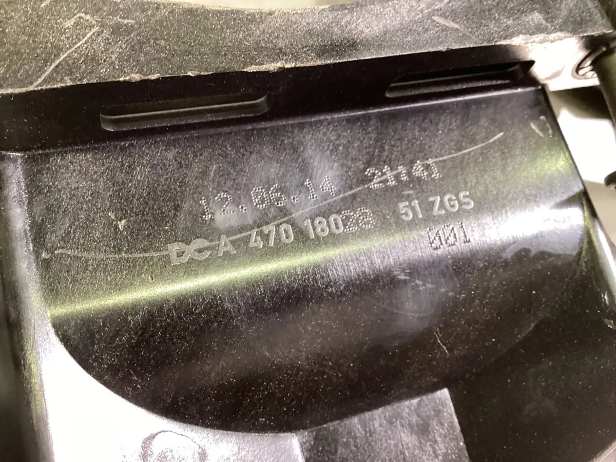 MERCEDE ANSAUGROHR A4701802851 GEBRAUCHT – Bild 2