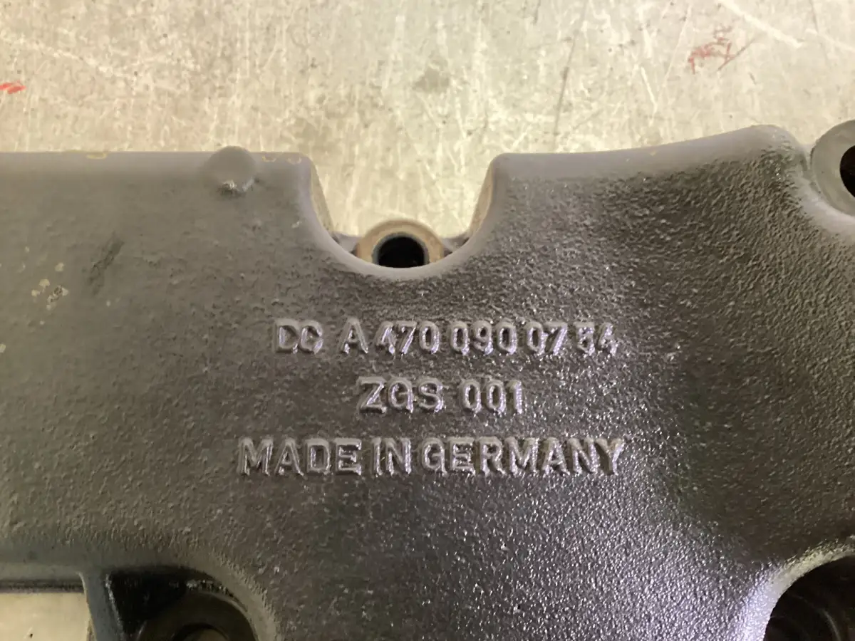 MERCEDES A470 090 07 84 UTILISÉ - Image 2
