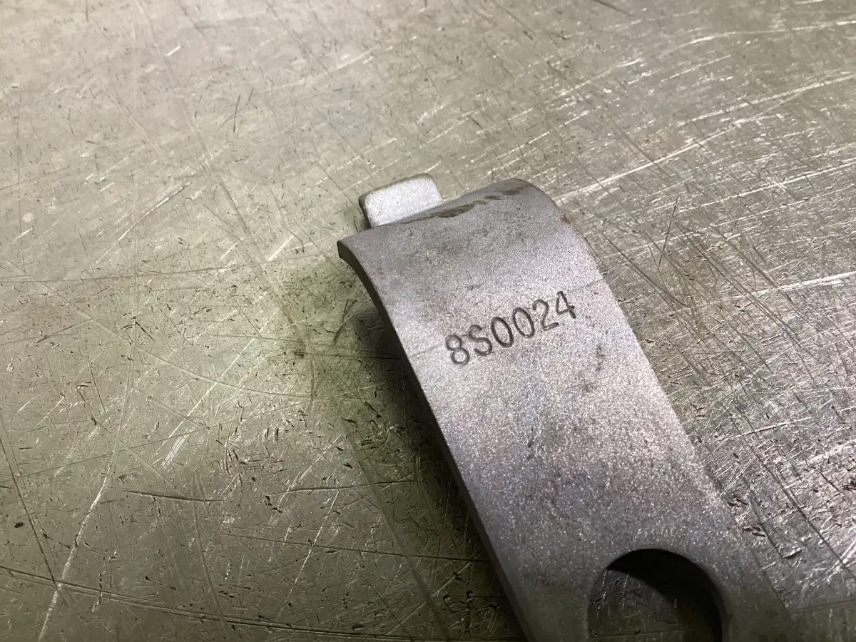 CATERPILLAR LINE CLIP 8S0024 USED - Picture 2