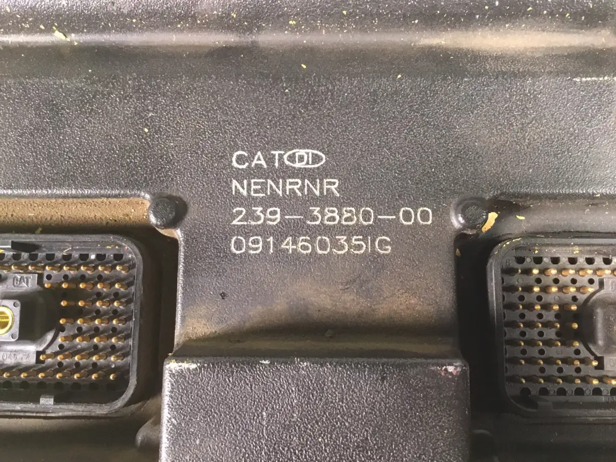 ORDEUR DE MOTEUR CATERPILLAR (ECU) 2393880 D'OCCASION - Image 2