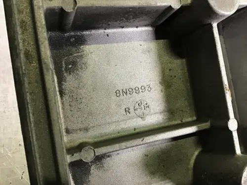 CATERPILLAR ENGINE BLOCK COVER 8N9993 USED - Thumb image 2