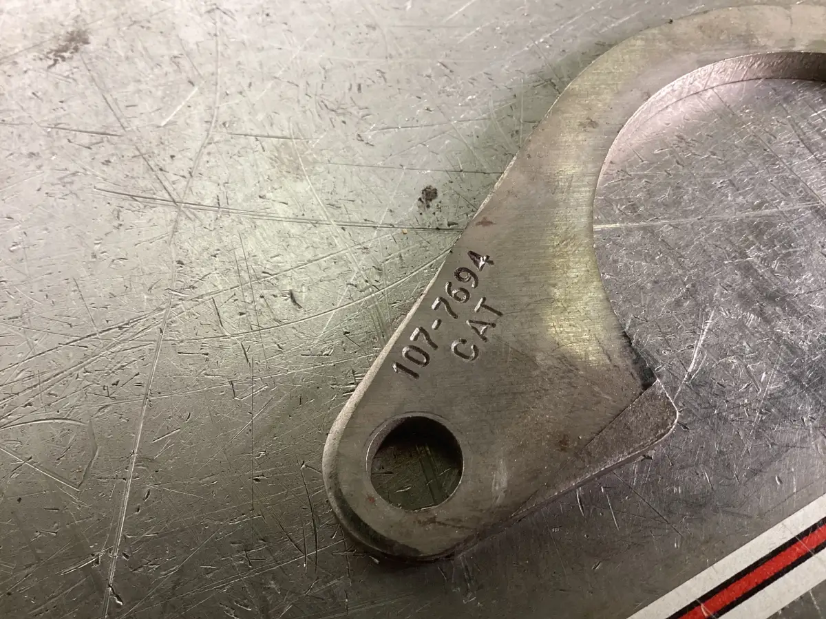 CATERPILLAR AXIAL PLATE 1077694 USED - Picture 2