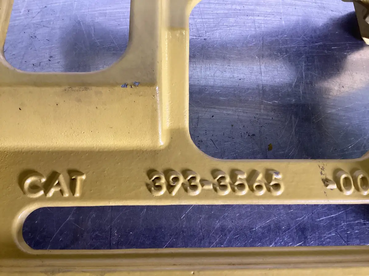 CATERPILLAR SUPPORT 3933565 USED - Picture 2