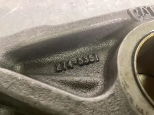 CATERPILLAR INJECTOR ROCKER ARM 2745351 USED - Thumb image 2