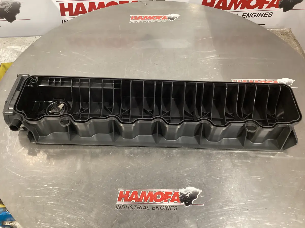 MERCEDES VALVE COVER (COPY) A9060101030 USED - Picture 2