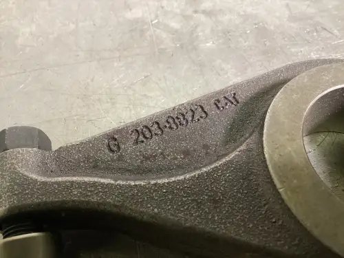 CATERPILLAR ROCKER ARM, INLET + EXHAUST 2038824 USED - Thumb image 2