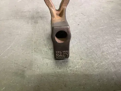 CATERPILLAR INJECTOR KLEM 2244991 USED - Thumb image 2