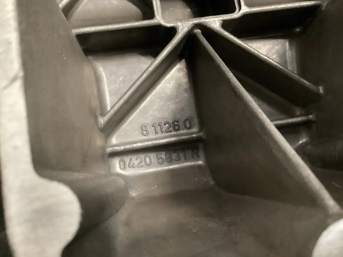DEUTZ 0420 5831 GEBRUIKT - Afbeelding 2
