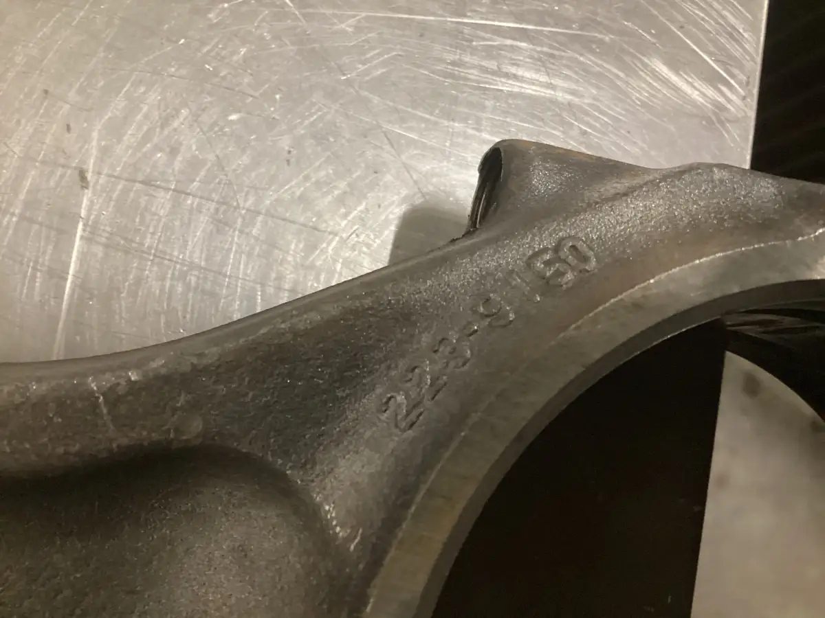 CATERPILLAR VARILLA 2239150 USADA - Imagen 2