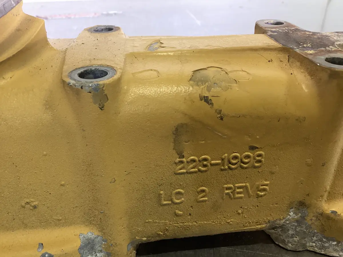 COLLECTEUR D'ADMISSION CATERPILLAR 2231998 D'OCCASION - Image 2
