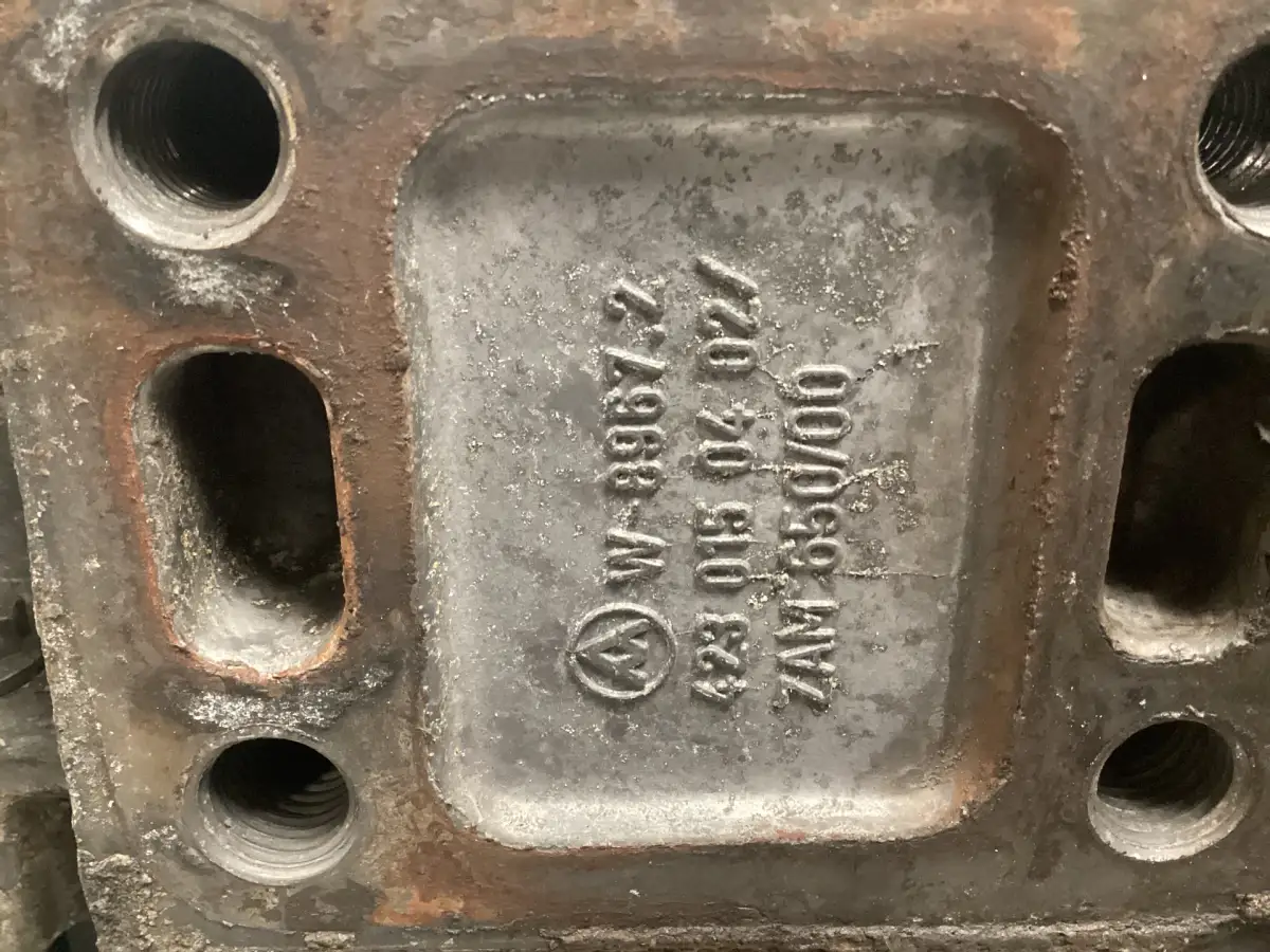 MERCEDES A 423 015 04 02 GEBRAUCHT – Bild 2
