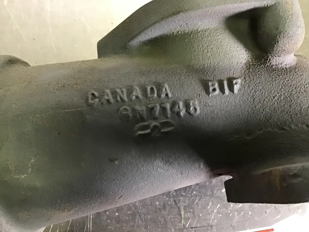 CATERPILLAR ÖLKÜHLERDECKEL 6N7145 GEBRAUCHT – Bild 2