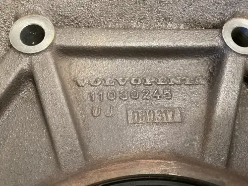 VOLVO PENTA 11030245 Б/У - Миниатюра 2