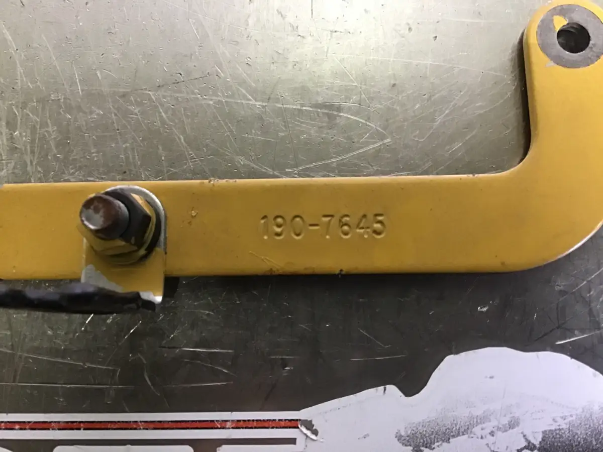 CATERPILLAR SUPPORT 1907645 USED - Picture 2
