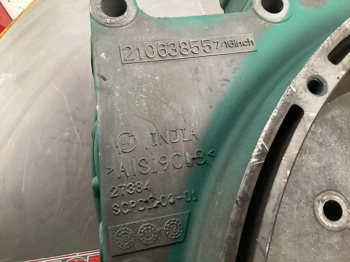 VOLVO PENTA 21063855 USADO - Imagen 2