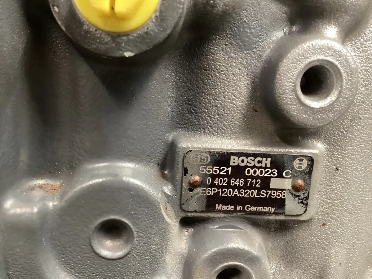 POMPE À CARBURANT BOSCH 0402646712 D'OCCASION - Image 3