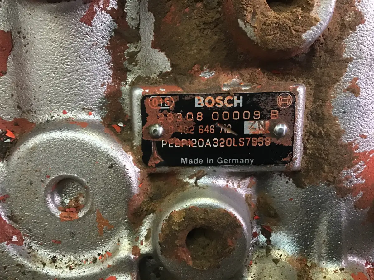 POMPE À CARBURANT BOSCH 0402646712 D'OCCASION - Image 4