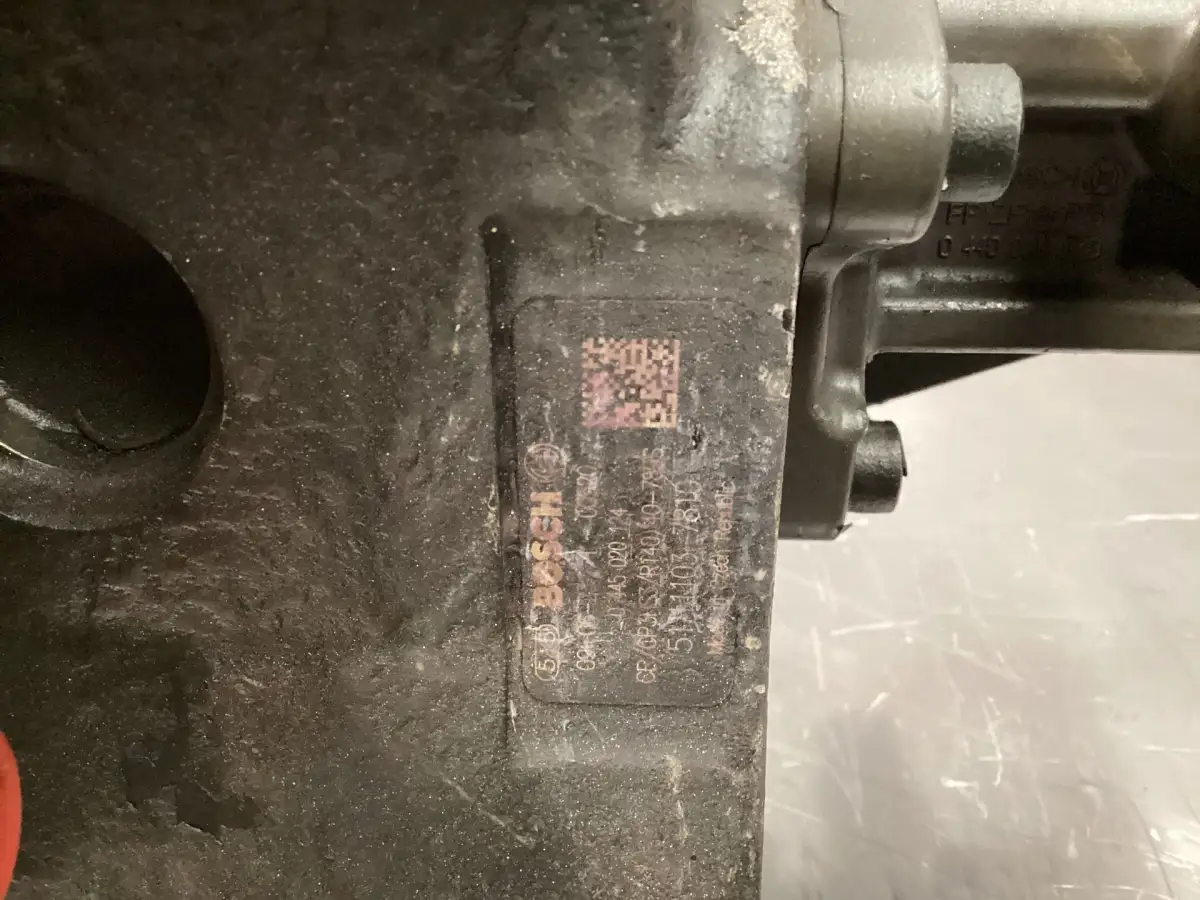 POMPE COMMON RAIL BOSCH 0445020124 D'OCCASION - Image 3