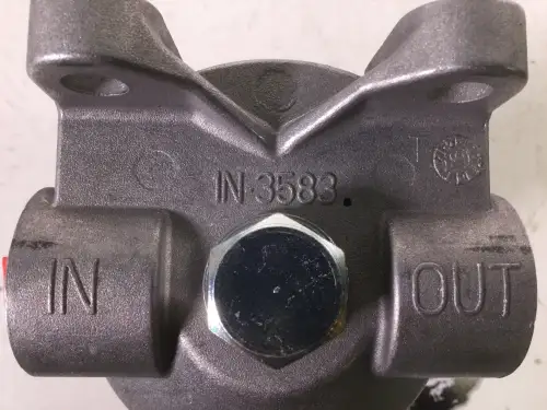 CATERPILLAR FUEL FILTER HOUSING 1N3583 USED - Thumb image 2