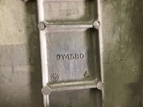 CATERPILLAR ROCKER COVER 9Y4580 USED - Thumb image 2