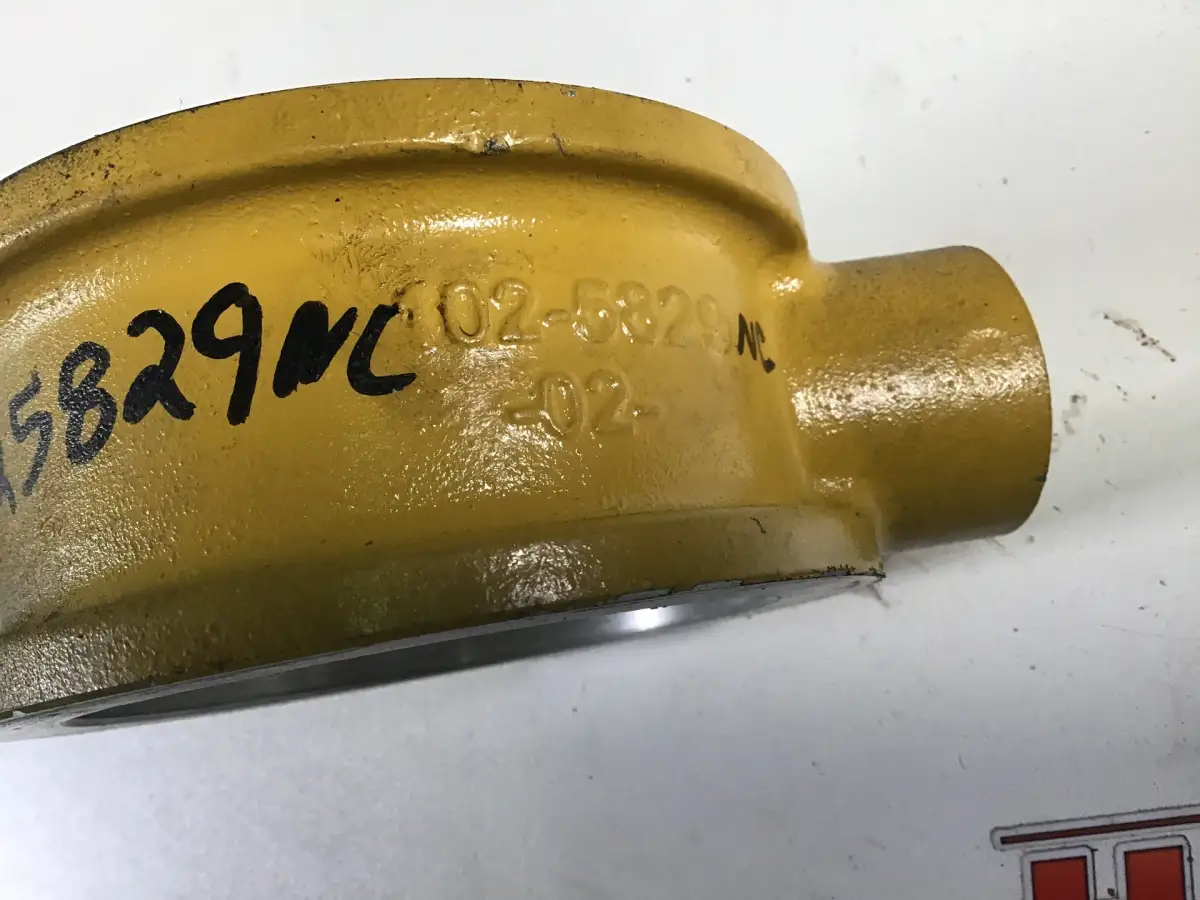 CATERPILLAR OIL FILTER ADAPTER 1025829 USED - Picture 3