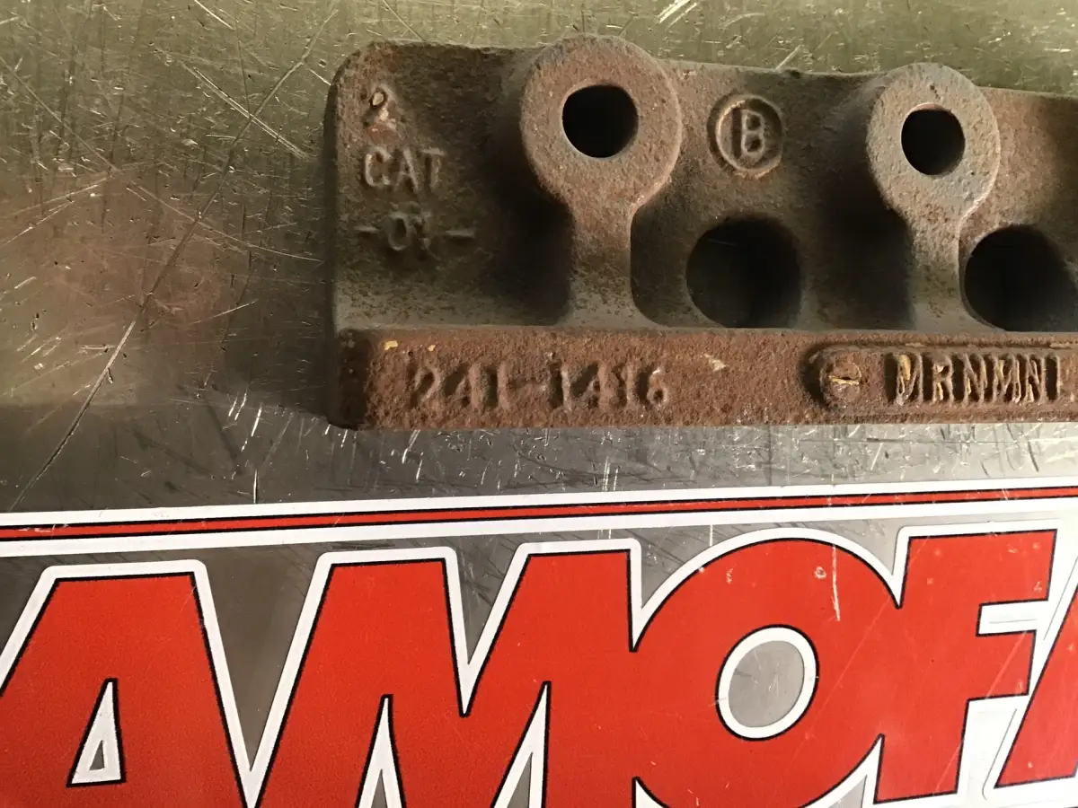 CATERPILLAR SUPPORT 2411416 USED - Picture 2