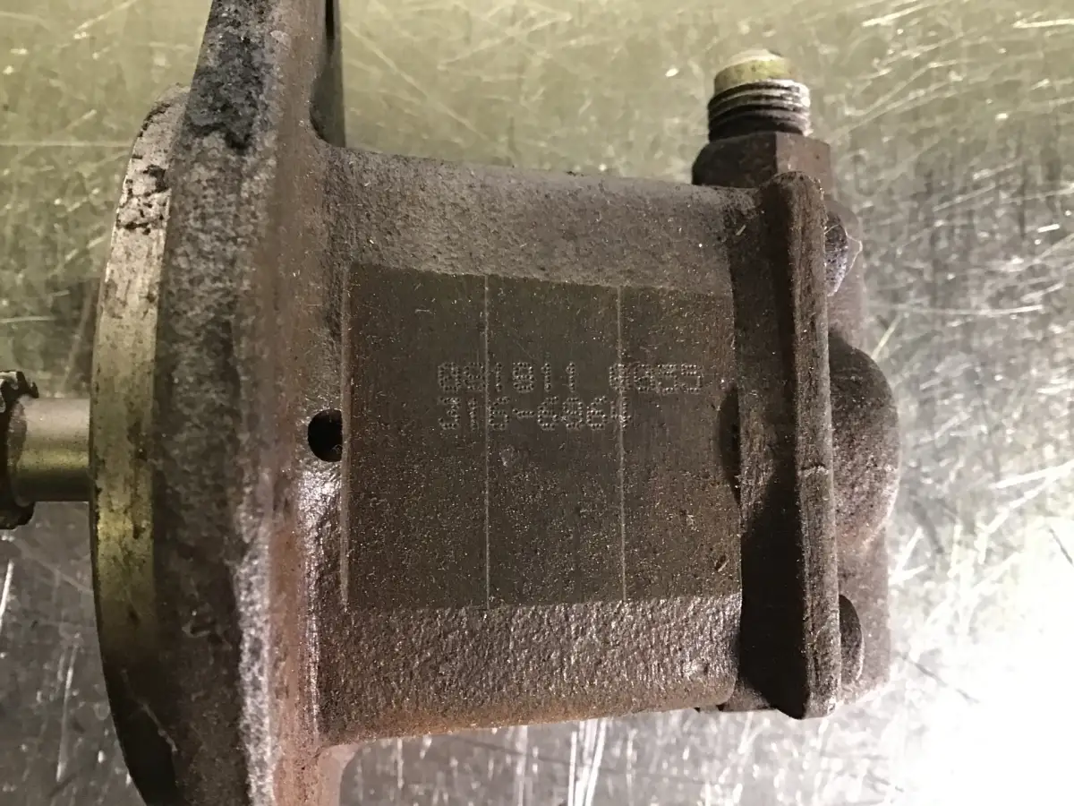 CATERPILLAR FUEL BOOSTER PUMP 3848612 USED - Picture 2