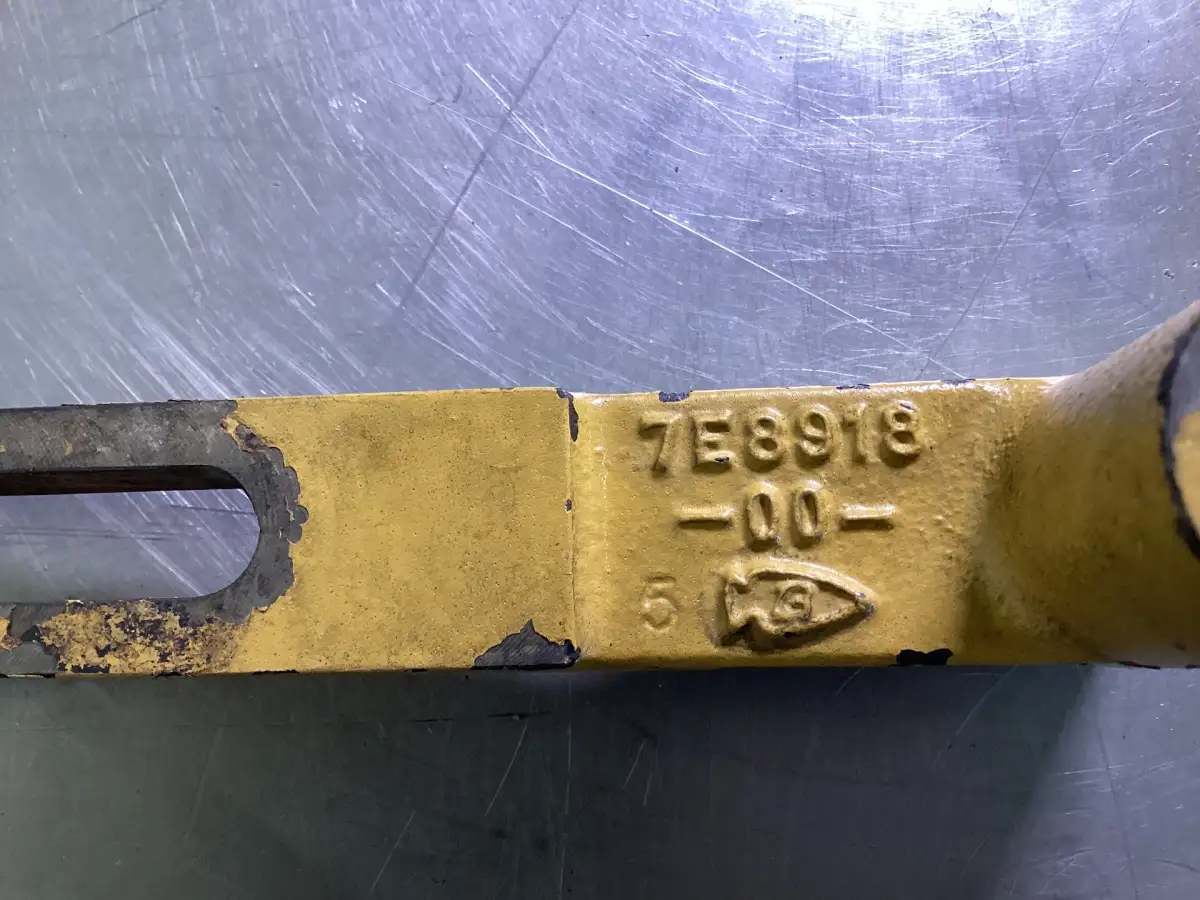 CATERPILLAR BRACKET 7E8918 USED - Picture 2