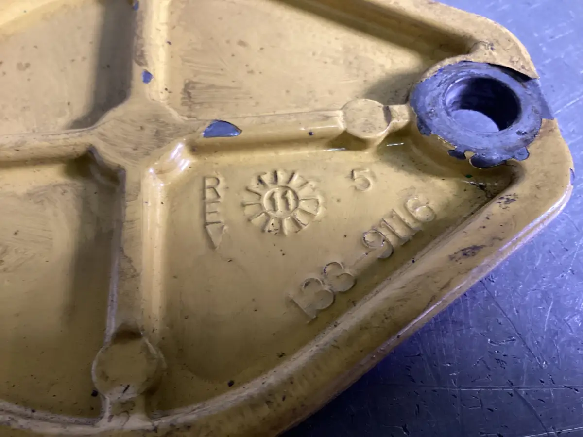 CATERPILLAR COVER PLATE 1339116 USED - Picture 2