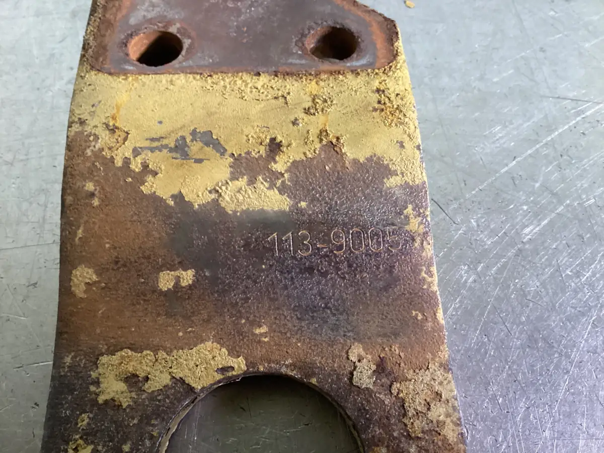 CATERPILLAR LIFTING EYE 1139005 USED - Picture 2