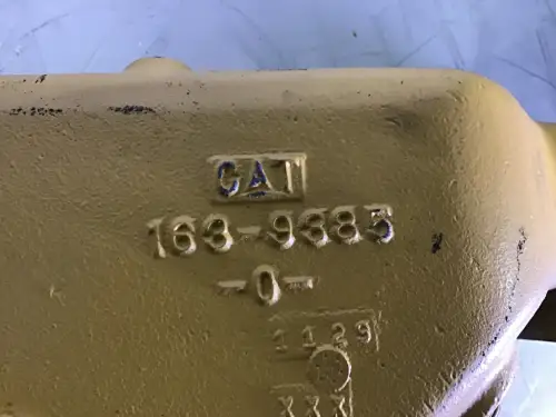 CATERPILLAR OIL COOLER HOUSING 1639385 USED - Thumb image 2