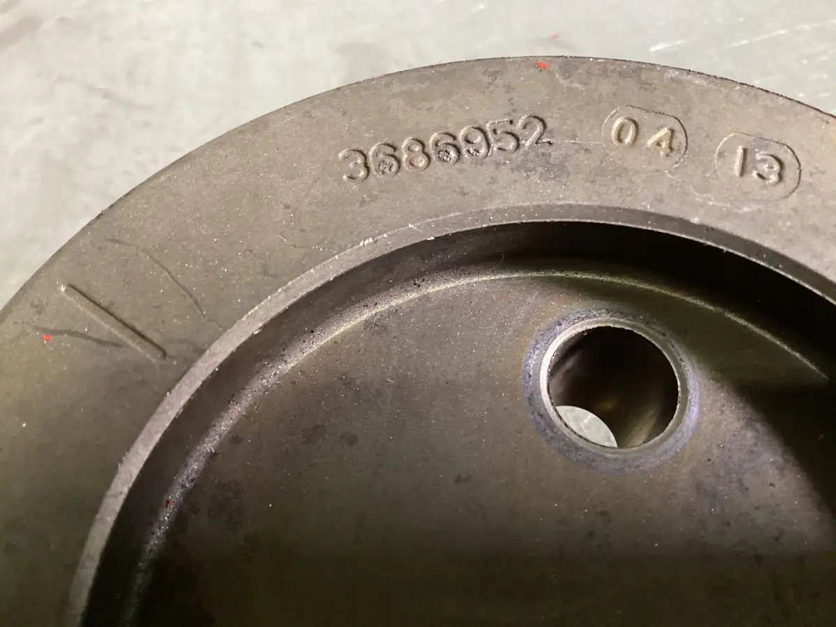 ADAPTATEUR D'ENGRENAGE CUMMINS 3686952 UTILISÉ - Image 2