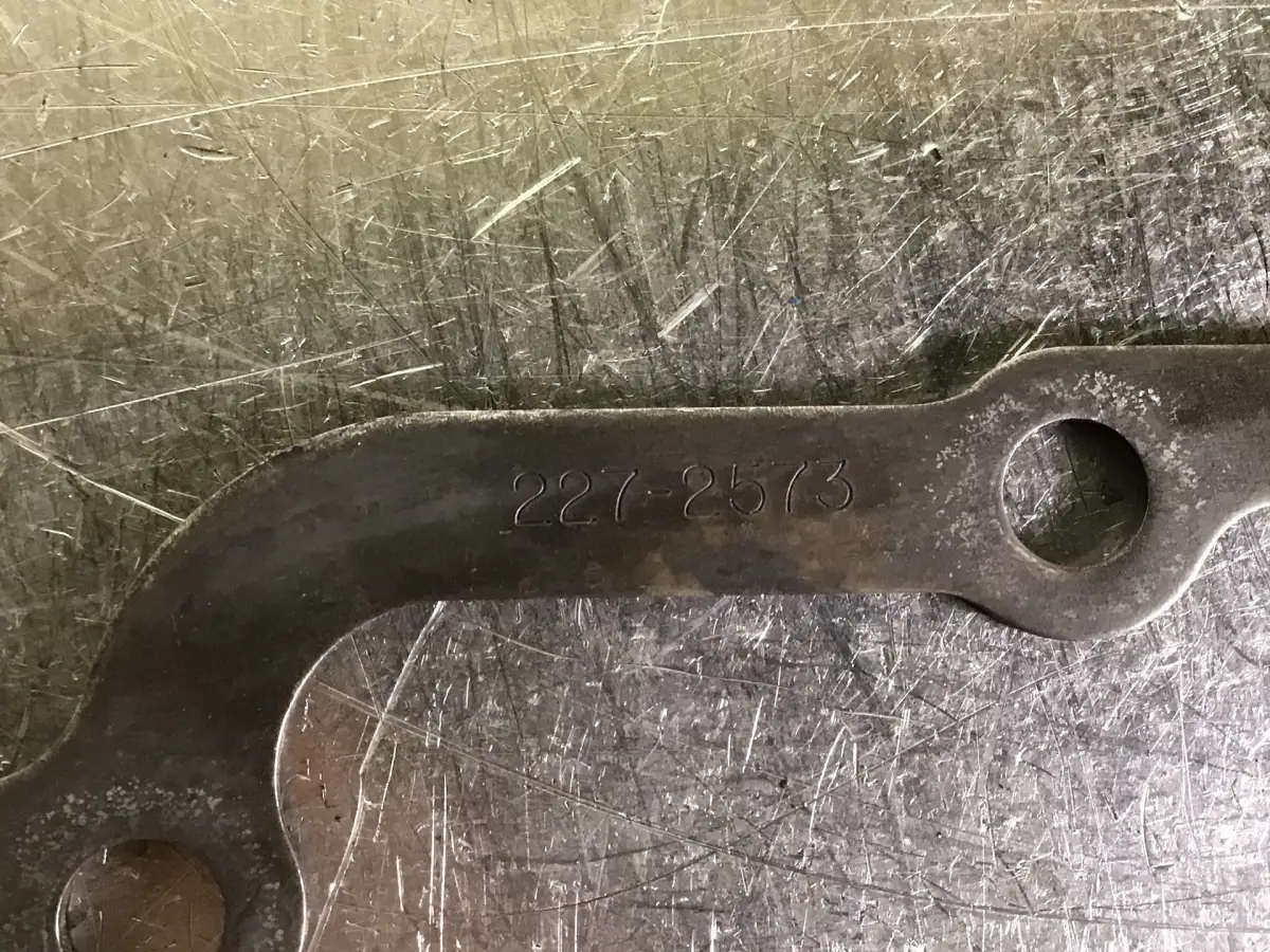 CATERPILLAR SPACER PLATE 2272573 USED - Picture 2